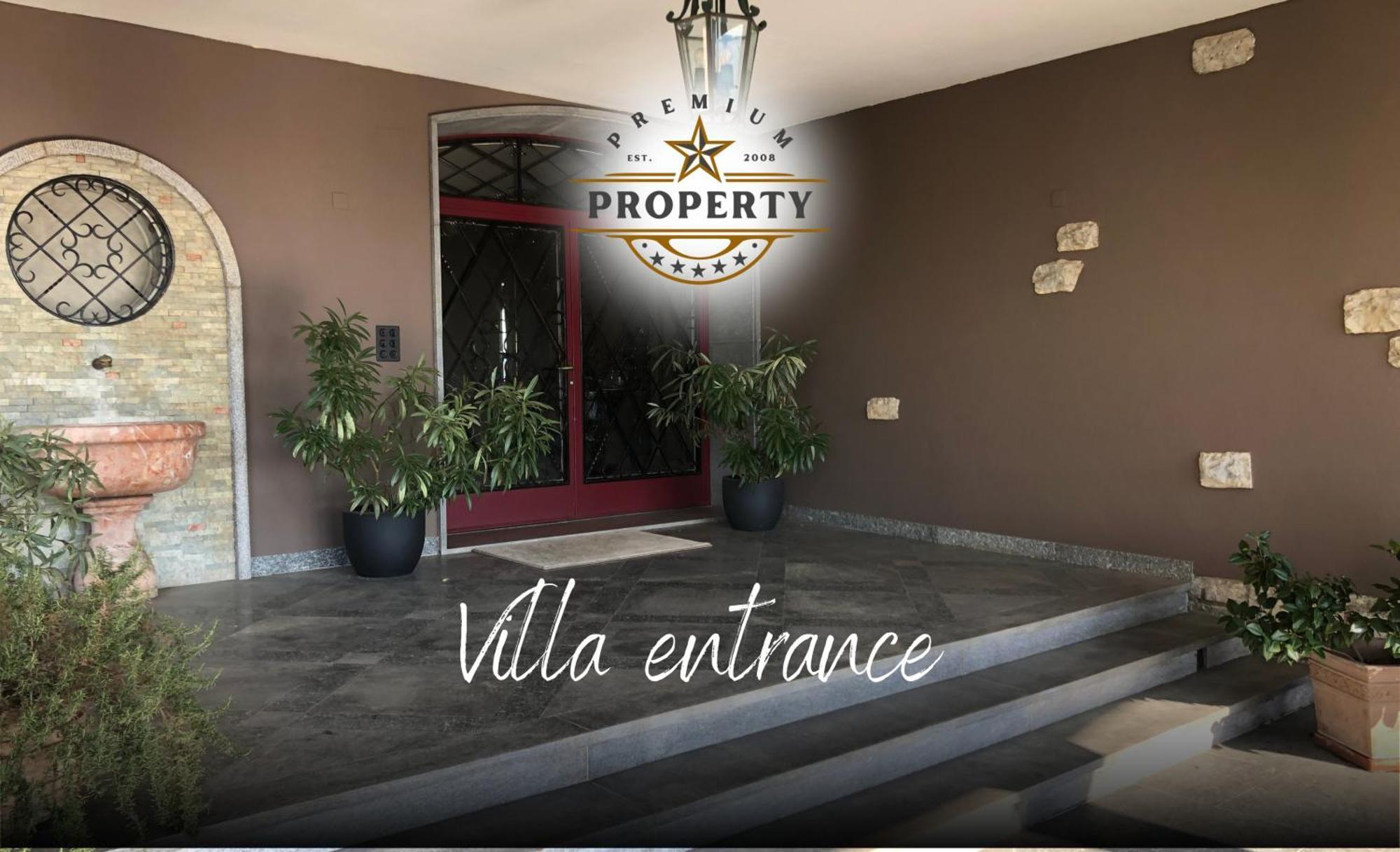 Suite Room With Private Pool Area, Near Como Lake, Private Parking I Villa Dei Leoni Morbio Inferiore Екстериор снимка